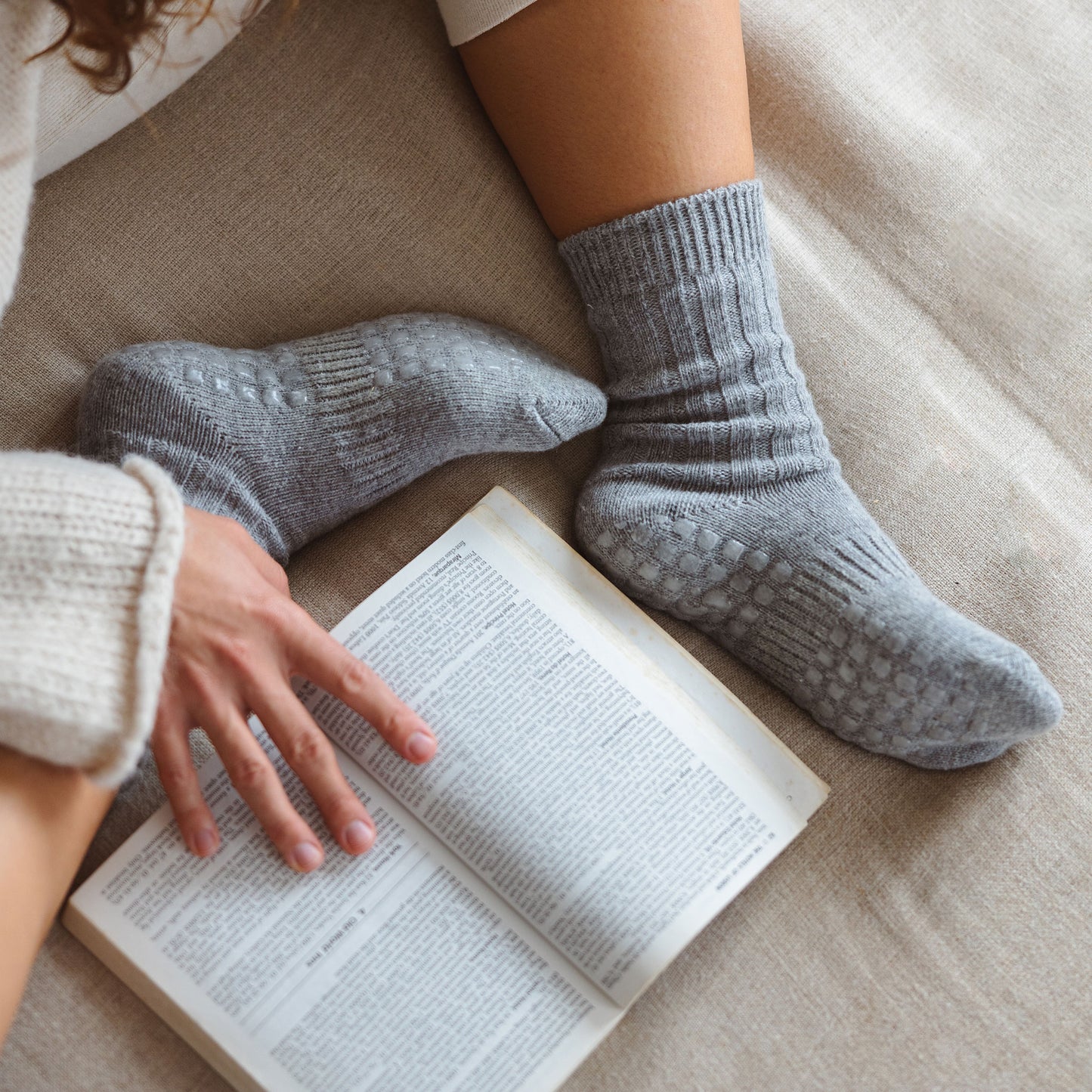 Merino Wool Non-Slip Socks- Light Grey