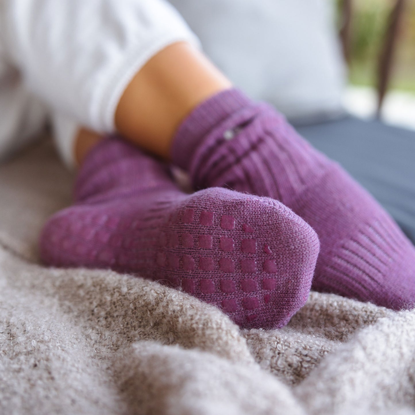 Merino Wool Non-Slip Socks- Viola